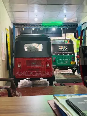 Bajaj RE 2026 Three Wheel (Used)