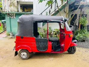 Bajaj 2 Stroke 2005 Three Wheel (Used)
