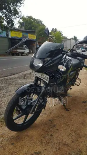 Bajaj Pulsar 2017 Motorbike (Used)