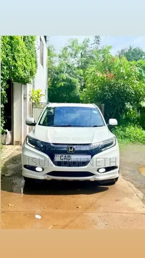 Honda Vezel 2015 SUV (Used)