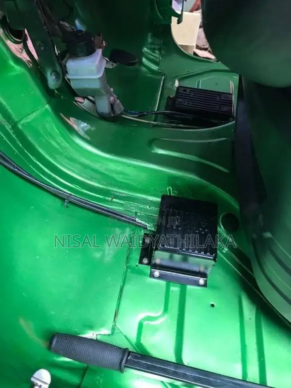 Bajaj 4 stroke 2011 Three Wheel (Used)