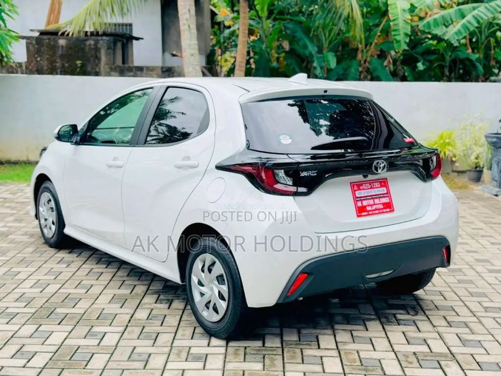 Toyota Yaris 2024 Car (Used)