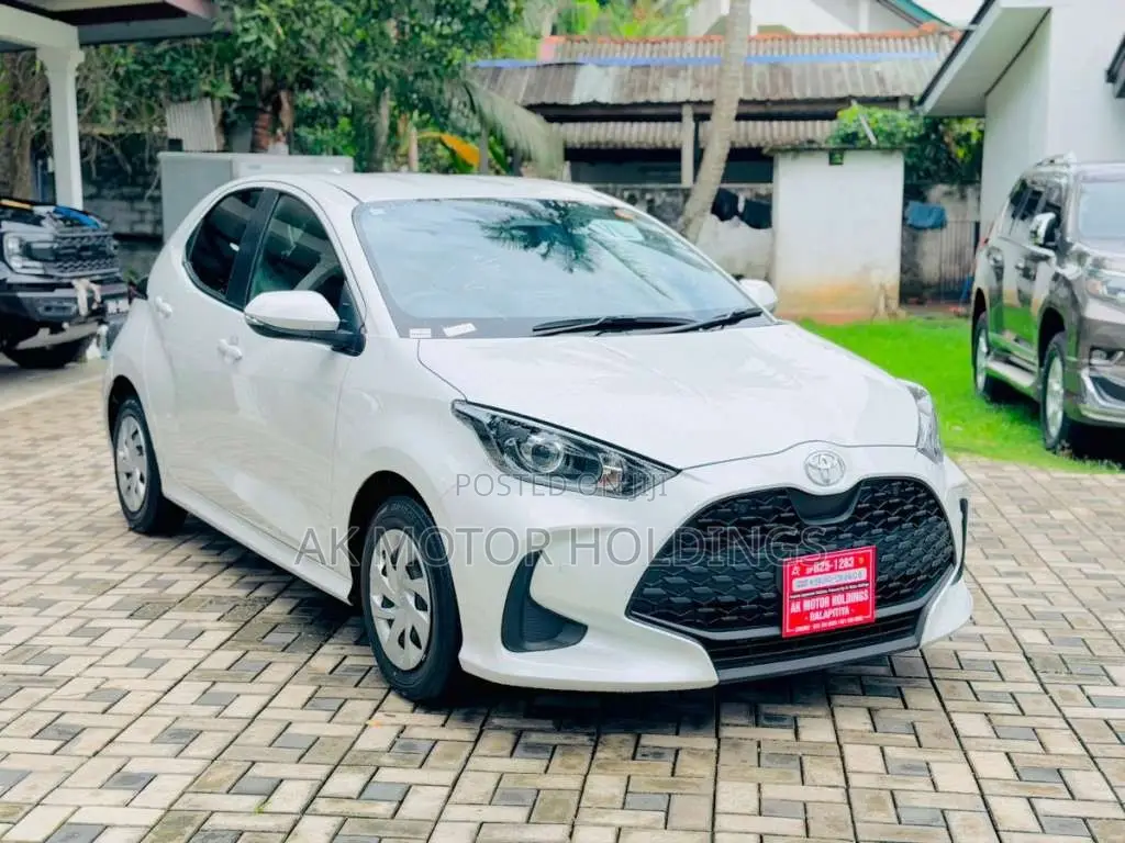 Toyota Yaris 2024 Car (Used)