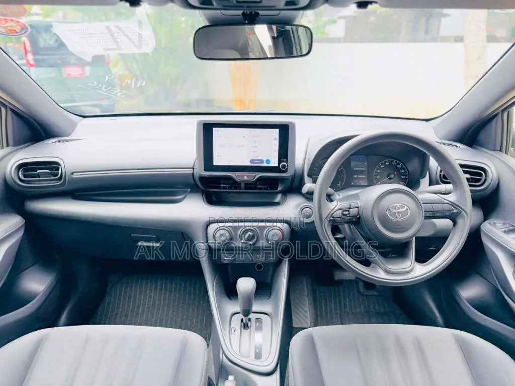 Toyota Yaris 2024 Car (Used)