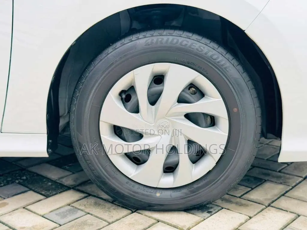 Toyota Yaris 2024 Car (Used)