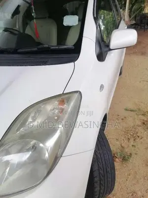 Toyota Vitz 2007 Car (Used)