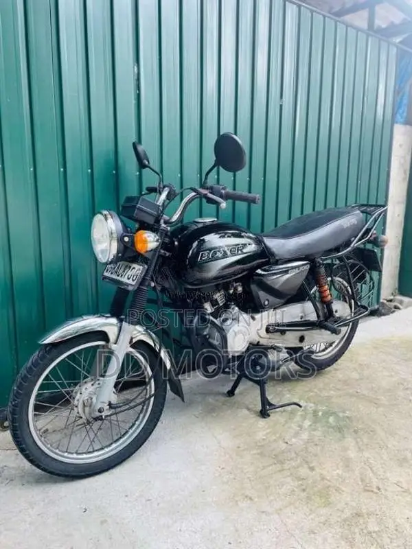 Bajaj Boxer 100 2013 Motorbike (Used)