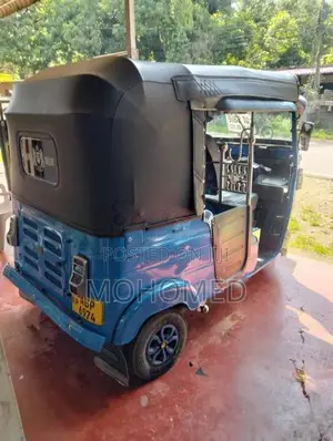 Bajaj RE 2014 Three Wheel (Used)
