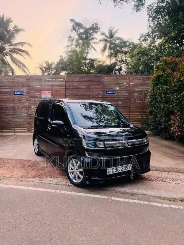 Suzuki Wagon R FZ 2017 Car (Used)