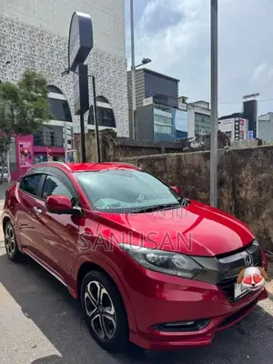 Honda Vezel 2016 SUV (Used)