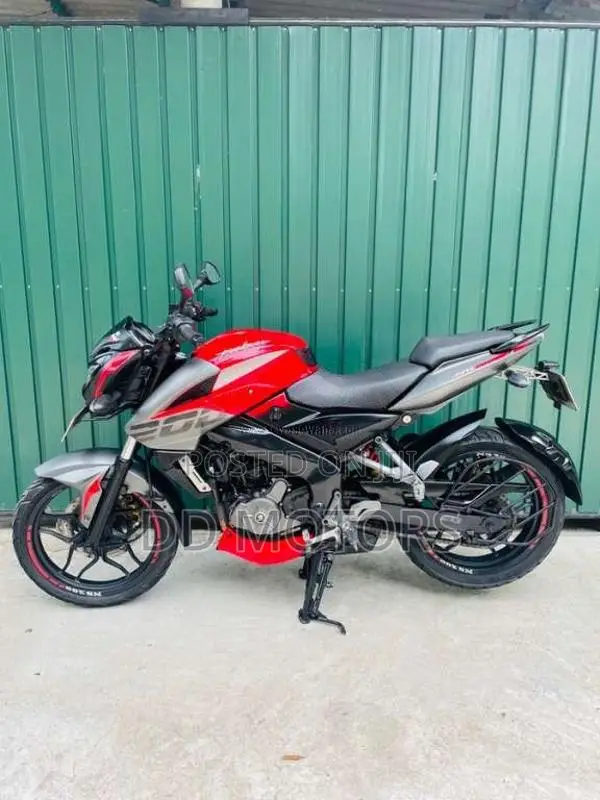 Bajaj Pulser 200 NS 2018 2018 Motorbike (Used)