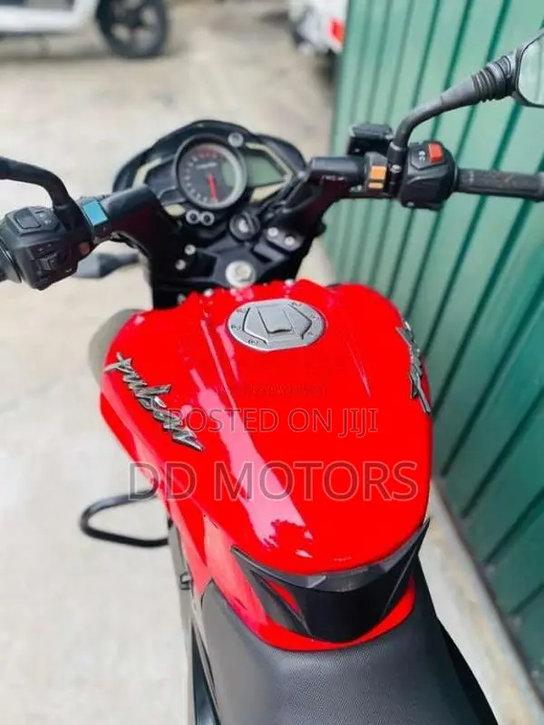 Bajaj Pulser 200 NS 2018 2018 Motorbike (Used)