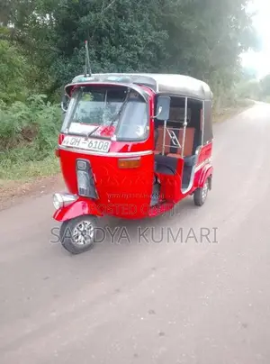Bajaj RE 2 Stroke 2006 Three Wheel (Used)