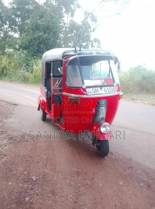 Bajaj RE 2 Stroke 2006 Three Wheel (Used)