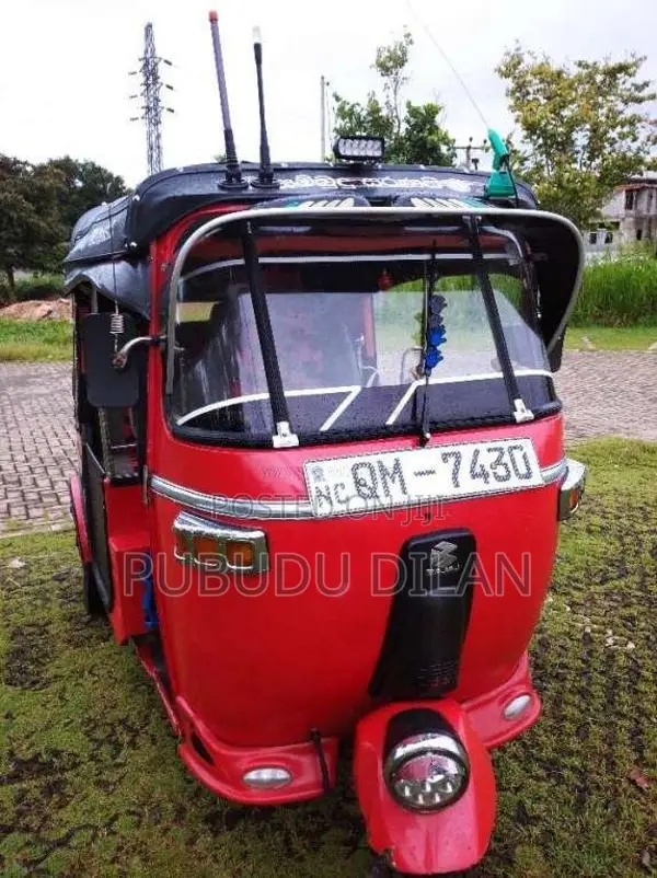 Bajaj 4 Stroke 2008 Three Wheel (Used)