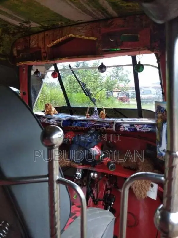 Bajaj 4 Stroke 2008 Three Wheel (Used)
