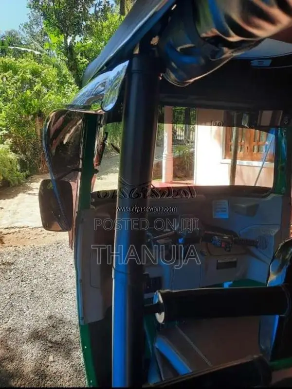 Bajaj RE 2025 Three Wheel (Used)