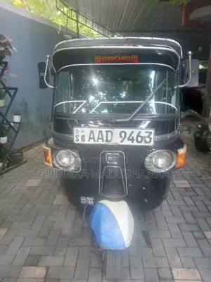 Bajaj 4 stroke 2012 Three Wheel (Used)