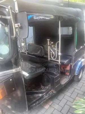 Bajaj 4 stroke 2012 Three Wheel (Used)