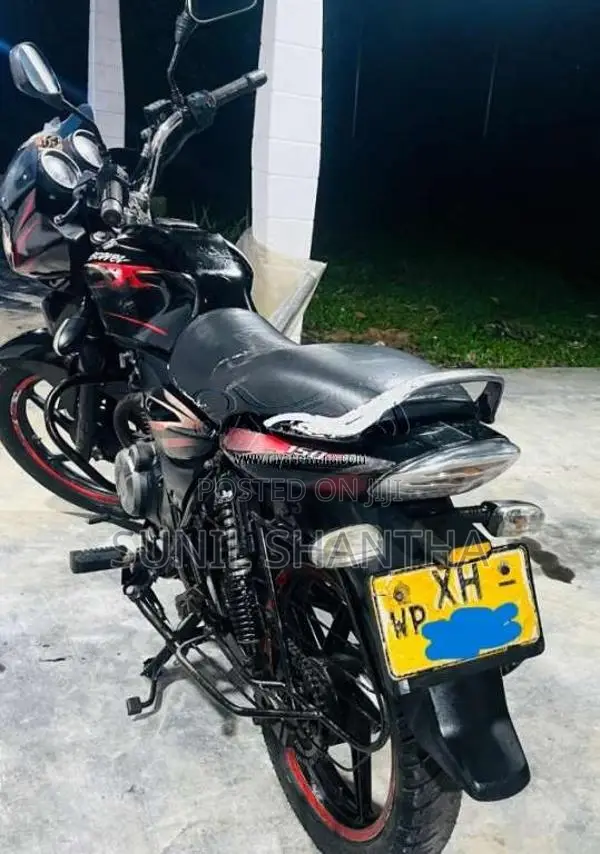 Bajaj Discover 2012 Motorbike (Used)