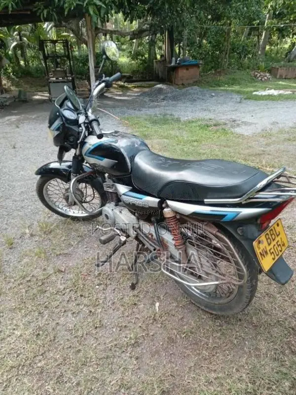 Bajaj CT-100 2014 Motorbike (Used)