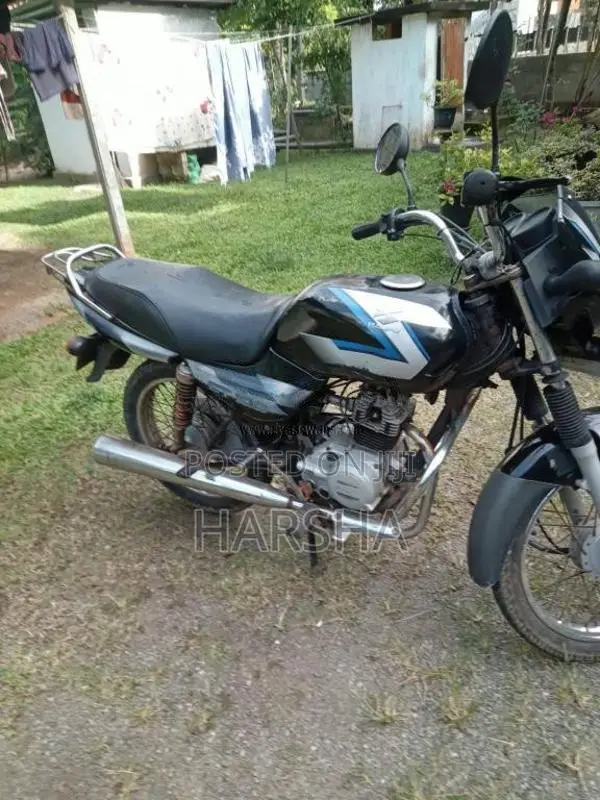Bajaj CT-100 2014 Motorbike (Used)