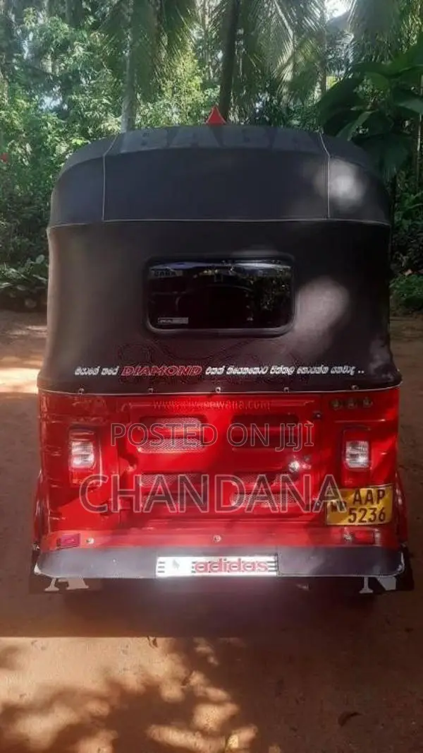 Bajaj 4 Stroke 2014 Three Wheel (Used)