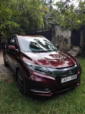 Honda Vezel 2014 SUV (Used)