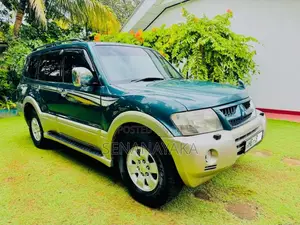 Mitsubishi Montero 2003 SUV (Used)