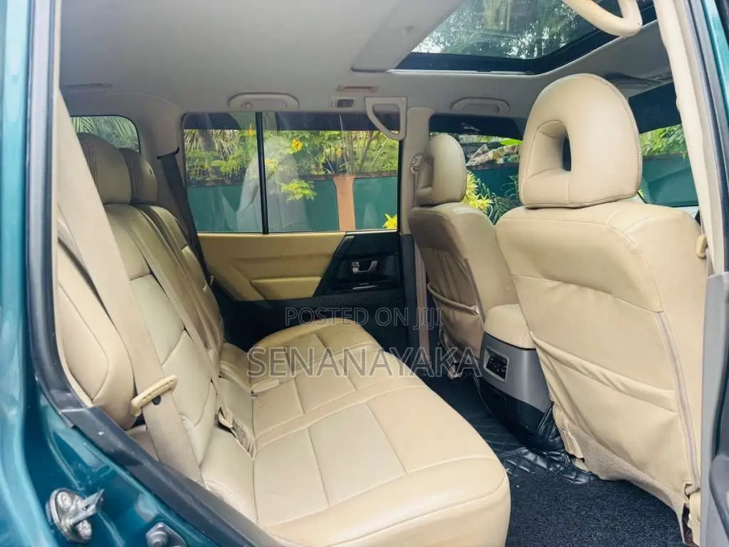 Mitsubishi Montero 2003 SUV (Used)
