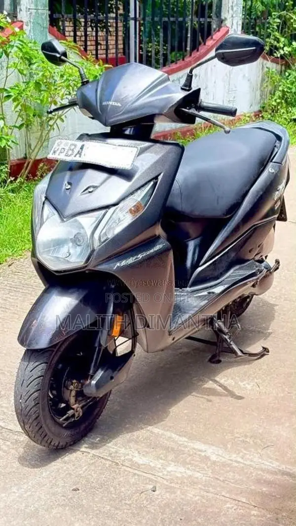 Honda Dio 2013 Motorbike (Used)