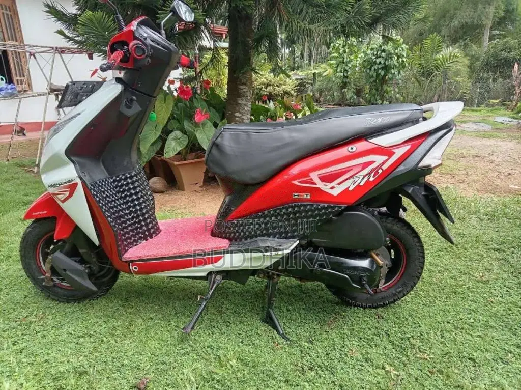 Honda Dio 2017 Motorbike (Used)