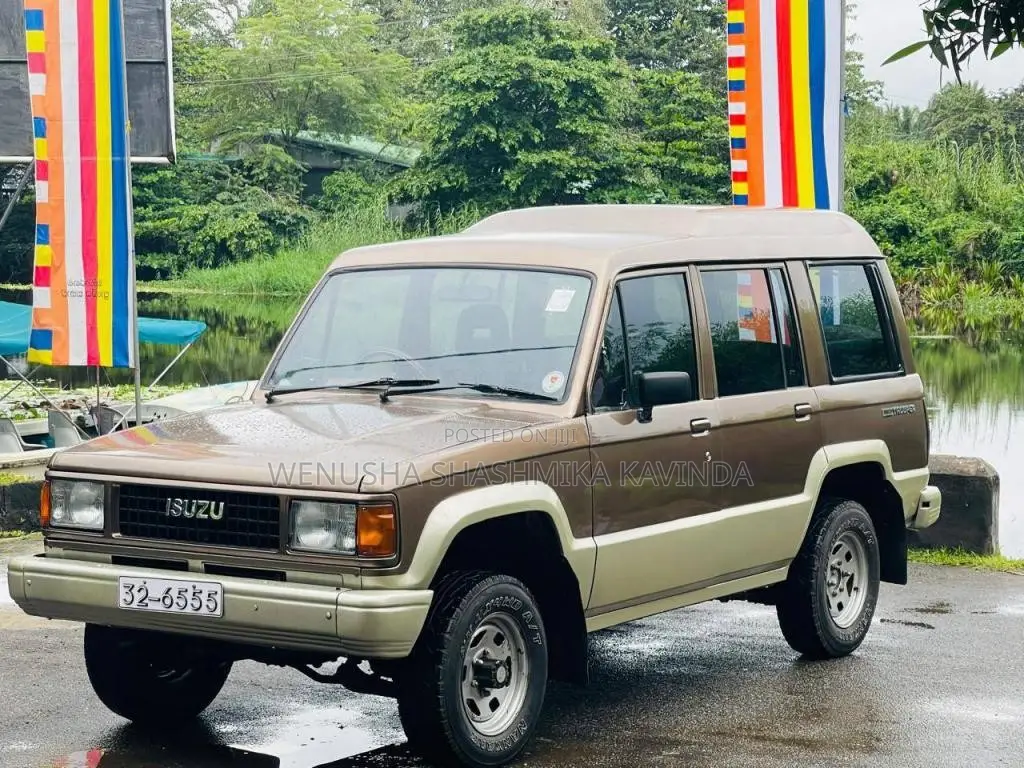 Isuzu Trooper 1989 SUV (Used)