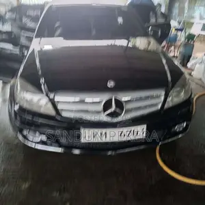 Mercedes-Benz C180 2010 Car (Used)