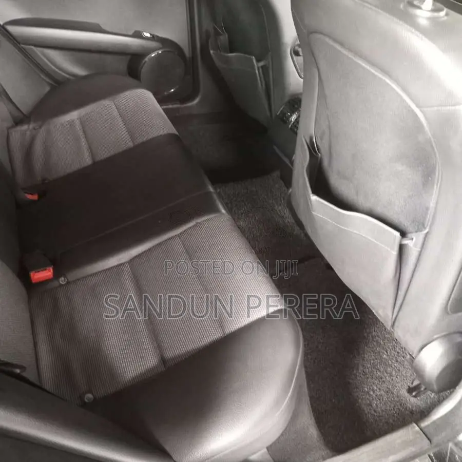 Mercedes-Benz C180 2010 Car (Used)