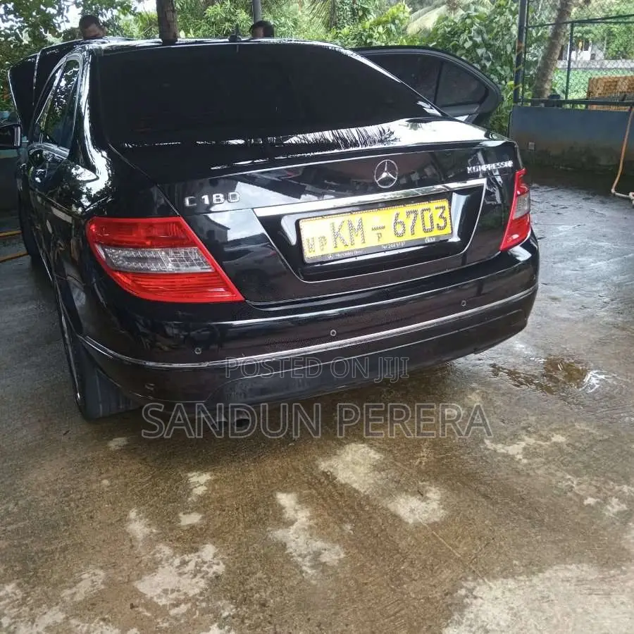 Mercedes-Benz C180 2010 Car (Used)