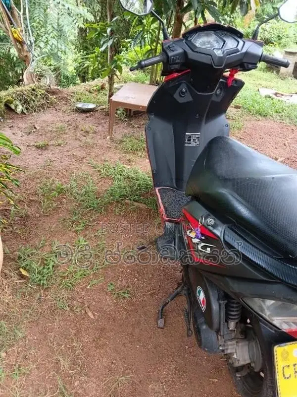 Honda Dio 2017 Motorbike (Used)