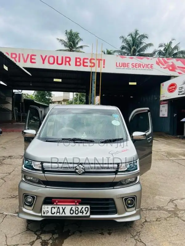 Suzuki Wagon R FZ 2018 Car (Used)