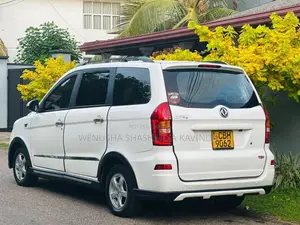 DFSK Glory 330 2019 SUV (Used)