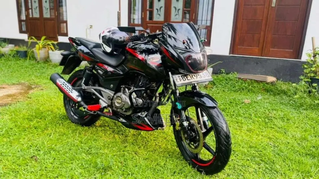 Bajaj Pulsar 2016 Motorbike (Used)