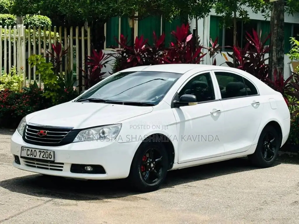 Micro Emgrand 2016 Car (Used)