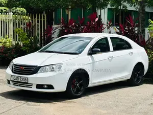 Micro Emgrand 2016 Car (Used)