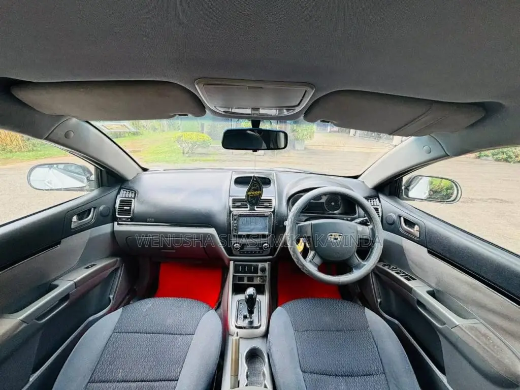 Micro Emgrand 2016 Car (Used)
