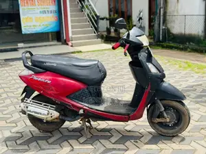 Hero-Honda Pleasure 2012 Motorbike (Used)