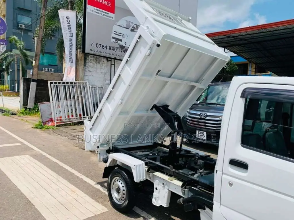 Suzuki Carry TIPPER 2023 Lorry (Used)