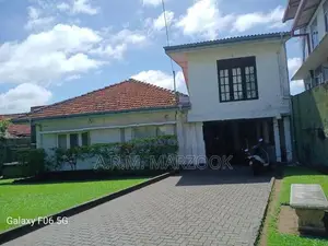 NUGEGODA HART OF TOWN NEAR ANULA 23.6 P HOUSE WITH LAND FOR SALE
