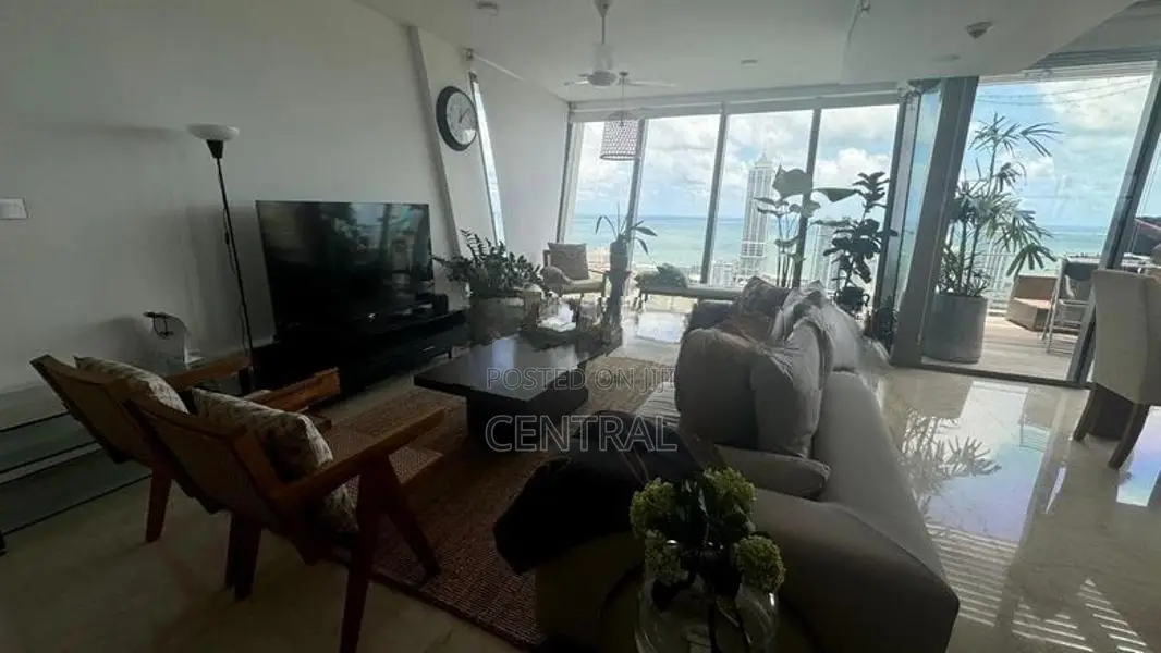 Semi furnished Apartment for Sale in Altair, Colombo 2 (C7-10387)