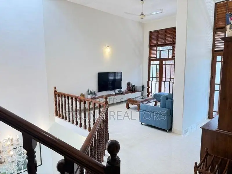 ￭ Moratuwa 04BR Luxury House For Sale (NK107770)
