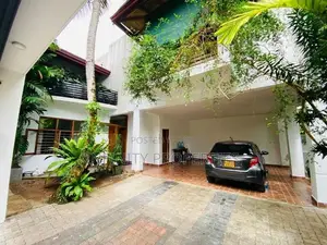 (AFA407) 03 Story Luxury House With 22 P Sale in koswatha Nawala