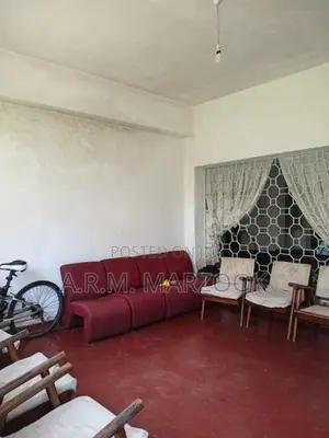 COLOMBO 6 WELLAWATTA BOSWEL PLACE PRIME 14P OF LAND WITH HOUSE FOR SAL